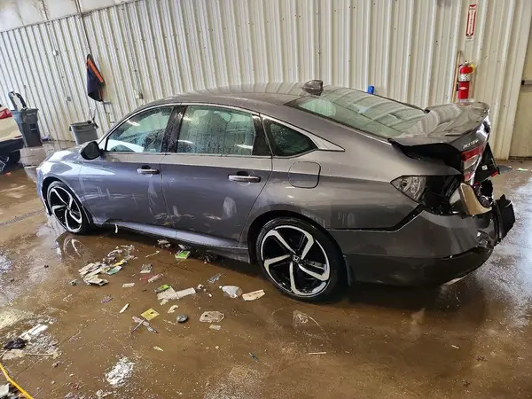 1HGCV1F34JA122315 2018 HONDA ACCORD - Image 2