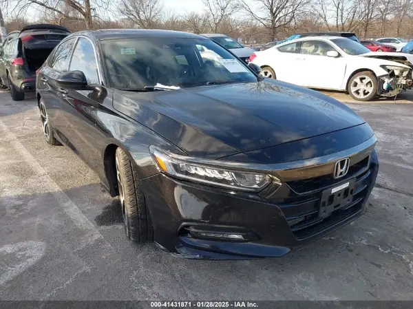 1HGCV1F34JA126168 2018 HONDA ACCORD - Image 1