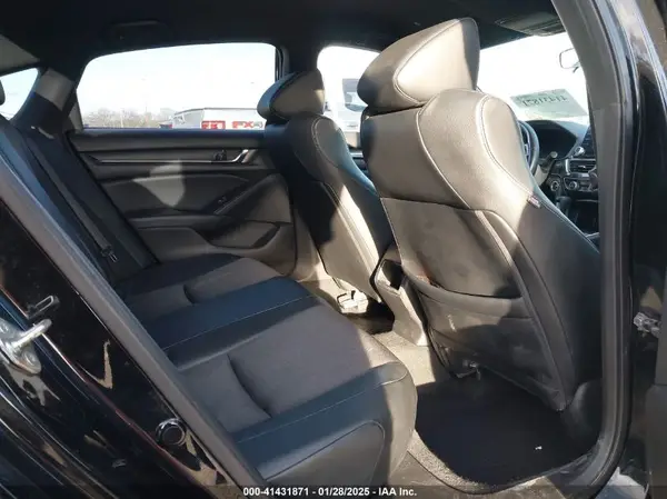 1HGCV1F34JA126168 2018 HONDA ACCORD - Image 8