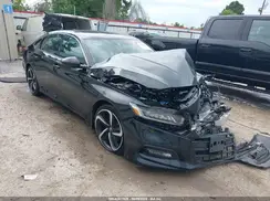 1HGCV1F34JA130379 2018 HONDA ACCORD