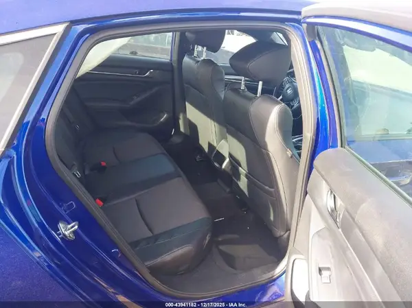 1HGCV1F34JA137705 2018 HONDA ACCORD - Image 8