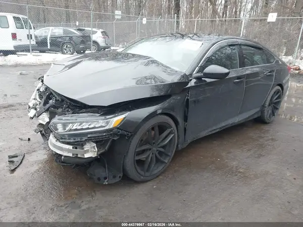 1HGCV1F34JA142483 2018 HONDA ACCORD - Image 2