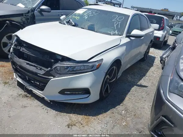 1HGCV1F34JA145657 2018 HONDA ACCORD - Image 2