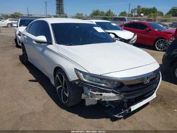 1HGCV1F34JA150065 2018 HONDA ACCORD - Image 1