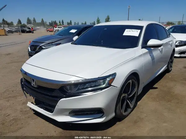1HGCV1F34JA150065 2018 HONDA ACCORD - Image 2