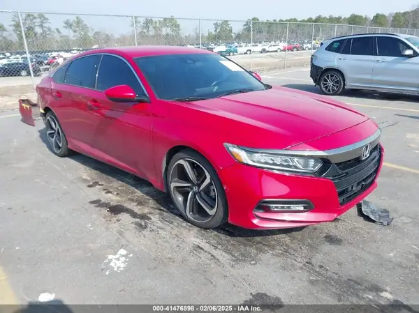 1HGCV1F34JA156383 2018 HONDA ACCORD - Image 1