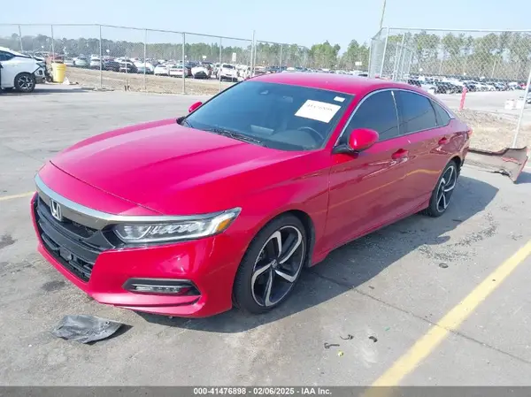 1HGCV1F34JA156383 2018 HONDA ACCORD - Image 2