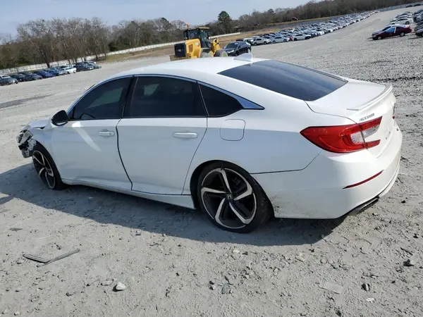 1HGCV1F34JA157131 2018 HONDA ACCORD - Image 2