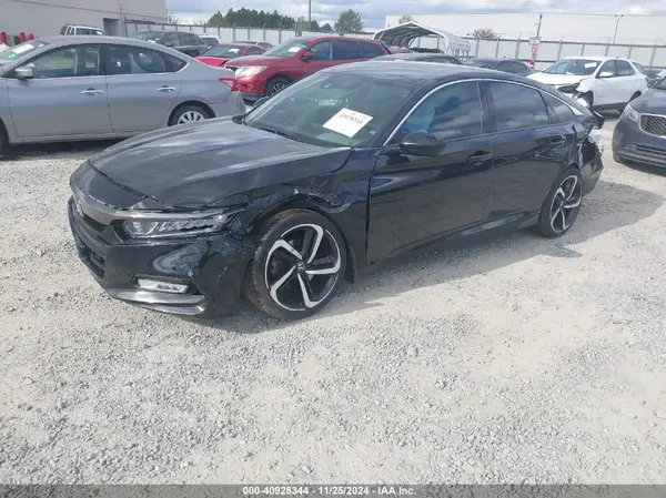 1HGCV1F34JA161857 2018 HONDA ACCORD - Image 2