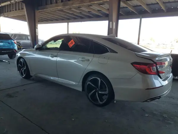 1HGCV1F34JA165245 2018 HONDA ACCORD - Image 2