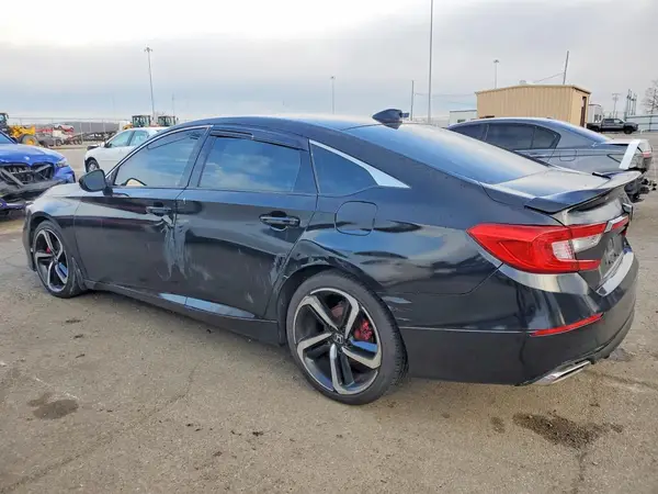 1HGCV1F34JA166511 2018 HONDA ACCORD - Image 2