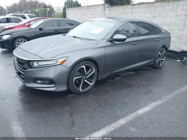 1HGCV1F34JA168212 2018 HONDA ACCORD - Image 2