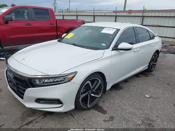 1HGCV1F34JA175371 2018 HONDA ACCORD - Image 2