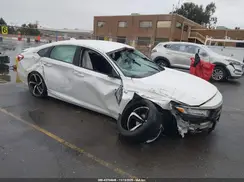 1HGCV1F34JA178075 2018 HONDA ACCORD