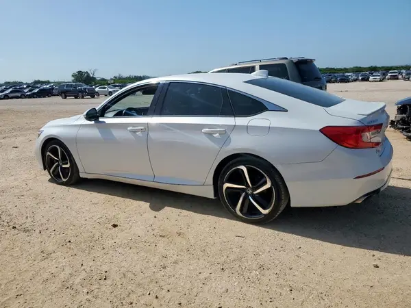 1HGCV1F34JA188315 2018 HONDA ACCORD - Image 2