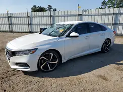 1HGCV1F34JA197371 2018 HONDA ACCORD
