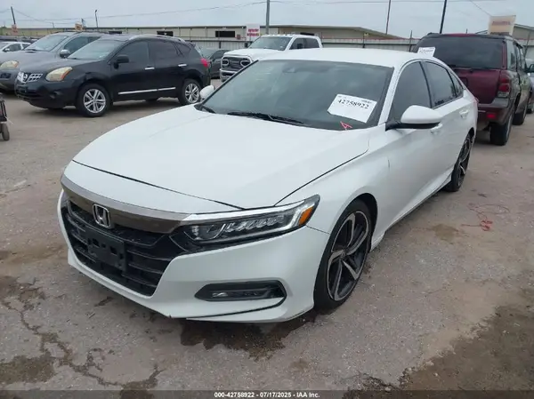 1HGCV1F34JA197385 2018 HONDA ACCORD - Image 2