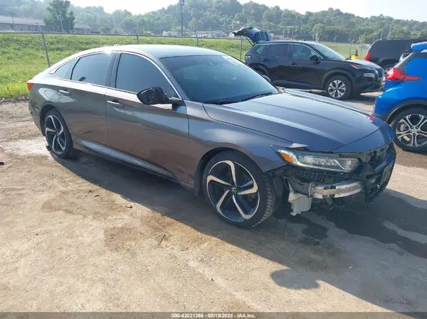 1HGCV1F34JA197595 2018 HONDA ACCORD - Image 1