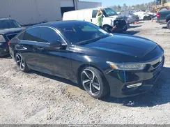 1HGCV1F34JA198519 2018 HONDA ACCORD