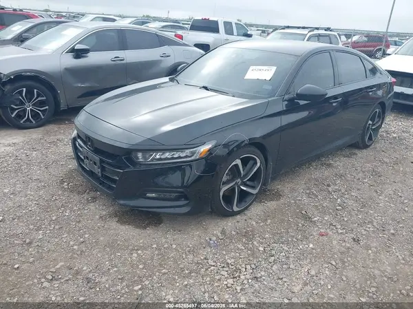 1HGCV1F34JA198777 2018 HONDA ACCORD - Image 2