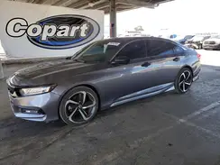1HGCV1F34JA206375 2018 HONDA ACCORD