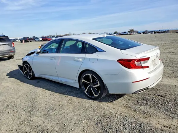 1HGCV1F34JA217330 2018 HONDA ACCORD - Image 2