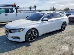 1HGCV1F34JA221328 2018 HONDA ACCORD