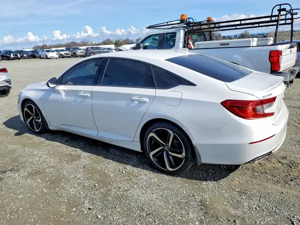 1HGCV1F34JA221328 2018 HONDA ACCORD - Image 2