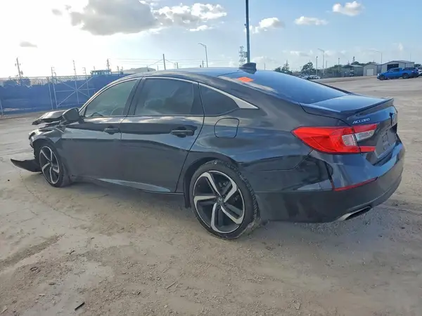 1HGCV1F34JA224424 2018 HONDA ACCORD - Image 2