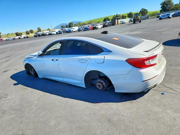 1HGCV1F34JA225203 2018 HONDA ACCORD - Image 2