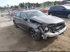 1HGCV1F34JA228215 2018 HONDA ACCORD