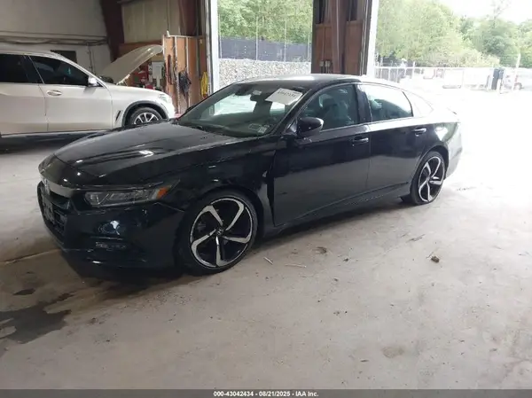 1HGCV1F34JA232510 2018 HONDA ACCORD - Image 2