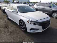 1HGCV1F34JA235990 2018 HONDA ACCORD