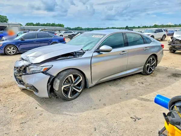 1HGCV1F34JA238730 2018 HONDA ACCORD - Image 1