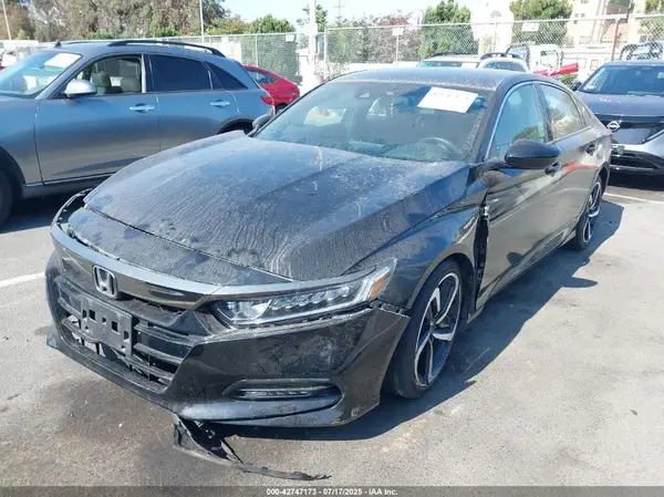 1HGCV1F34JA241854 2018 HONDA ACCORD - Image 2
