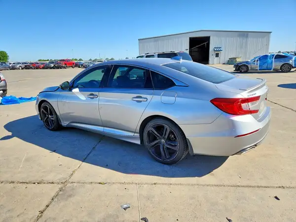 1HGCV1F34JA244981 2018 HONDA ACCORD - Image 2