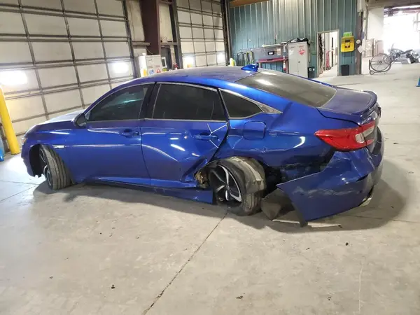 1HGCV1F34JA245192 2018 HONDA ACCORD - Image 2