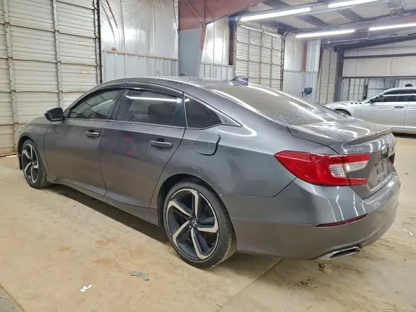 1HGCV1F34JA258699 2018 HONDA ACCORD - Image 2