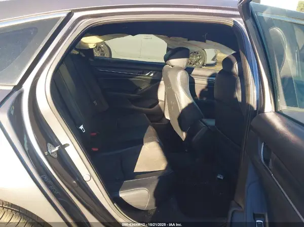 1HGCV1F34JA259142 2018 HONDA ACCORD - Image 8
