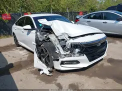 1HGCV1F34JA259738 2018 HONDA ACCORD