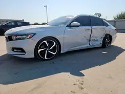 1HGCV1F34JA260694 2018 HONDA ACCORD