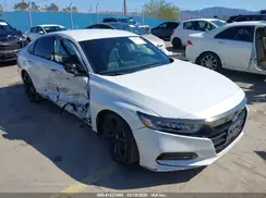 1HGCV1F34JA264499 2018 HONDA ACCORD