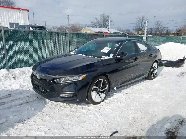1HGCV1F34JA265538 2018 HONDA ACCORD - Image 2