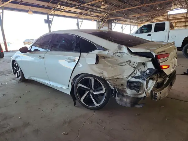 1HGCV1F34JA265765 2018 HONDA ACCORD - Image 2