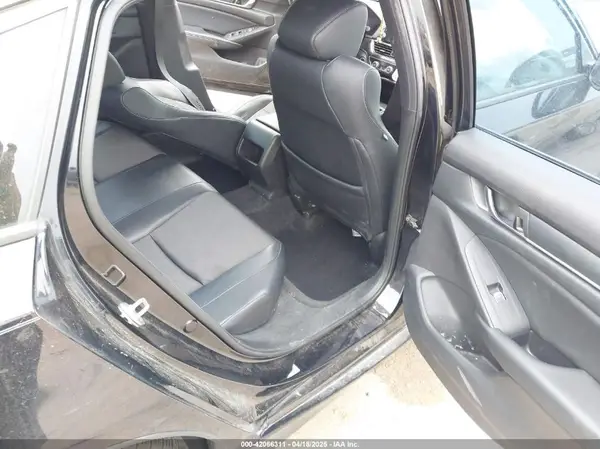 1HGCV1F34JA267984 2018 HONDA ACCORD - Image 8