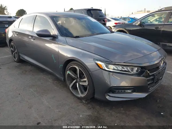 1HGCV1F34KA001298 2019 HONDA ACCORD - Image 1