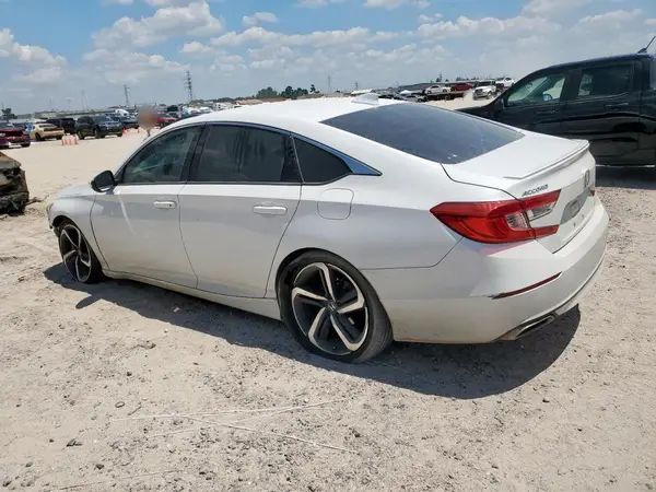 1HGCV1F34KA002905 2019 HONDA ACCORD - Image 2