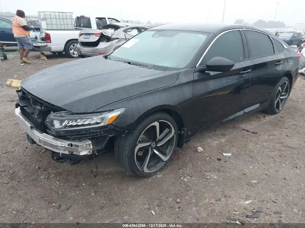 1HGCV1F34KA012818 2019 HONDA ACCORD - Image 2