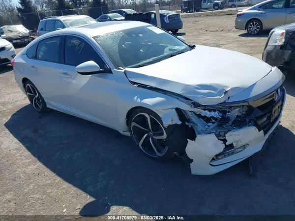 1HGCV1F34KA019171 2019 HONDA ACCORD - Image 1