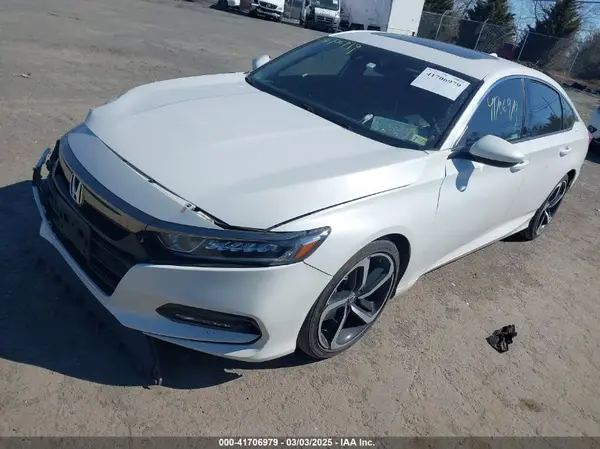 1HGCV1F34KA019171 2019 HONDA ACCORD - Image 2